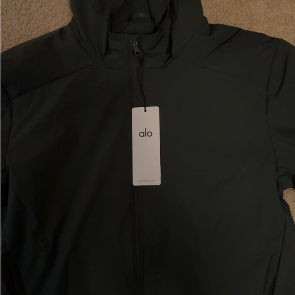 ALO Yoga Deep Green Jacket - Picture 2 of 4